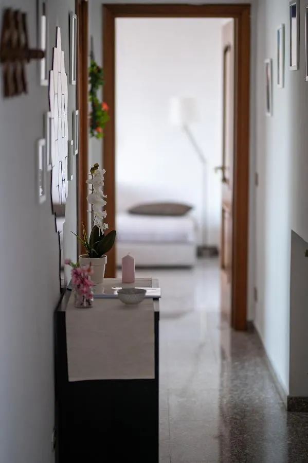 Dreams In Rome - Colosseum Apartment 0*,  Italy